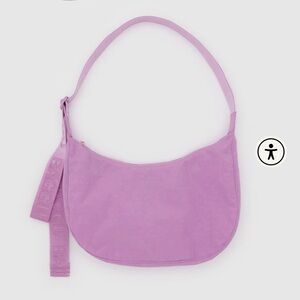 NWT Baggu Medium Nylon Crescent Bag in Peony Pink